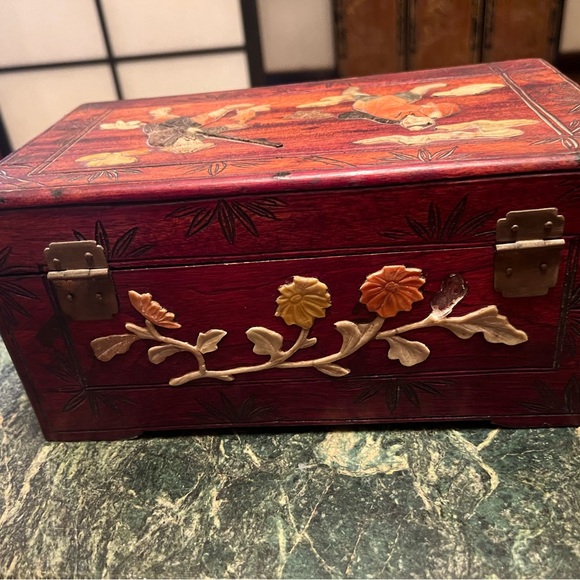 Hand Carved Asian Inspired Wooden Keepsake Chest - Picture 7 of 11